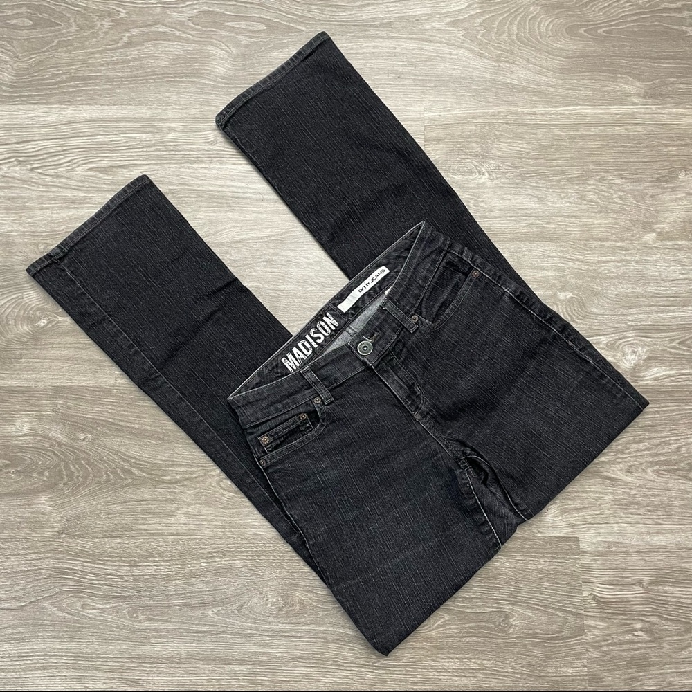 DKNY Jeans Madison Fit Black Flare Leg Mid-Rise Jeans Size 2